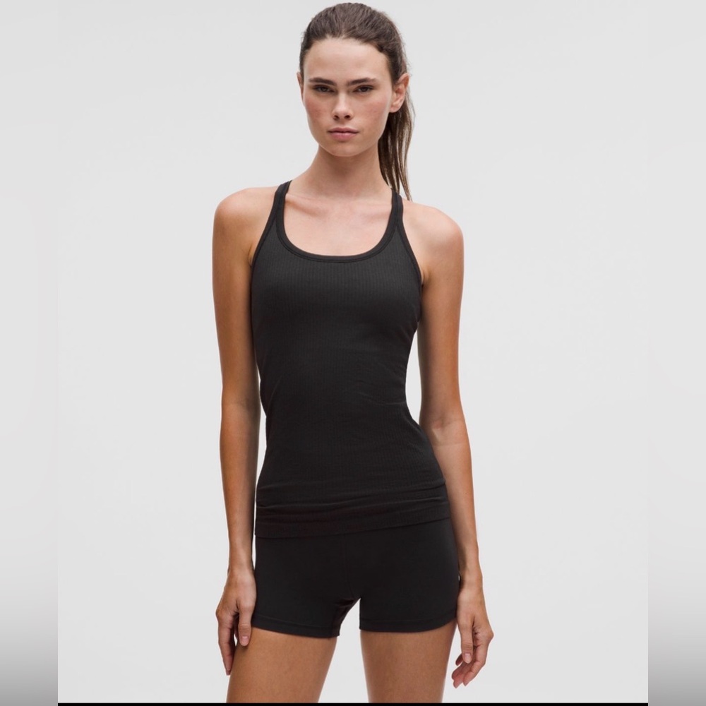 Lululemon Ebb to Street Black Tank in EUC
